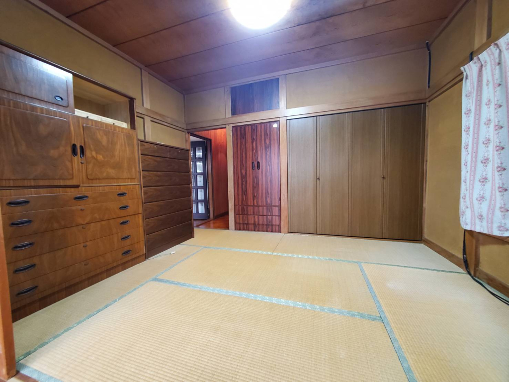 １階東和室