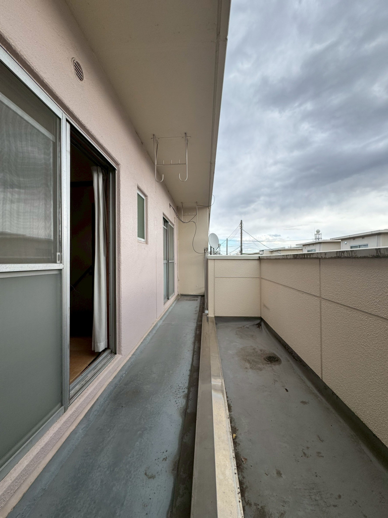 広いバルコニーで使い勝手良好