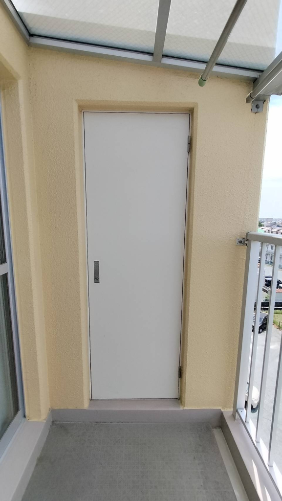 バルコニー部分物入