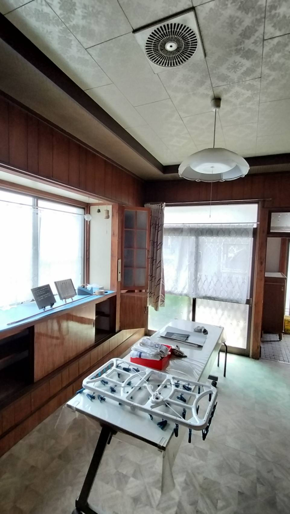 １階洋室（土間）