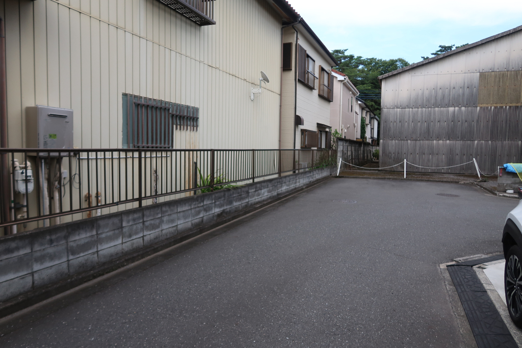 西側公道