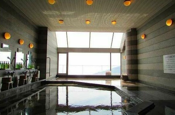 共用施設：温泉大浴場