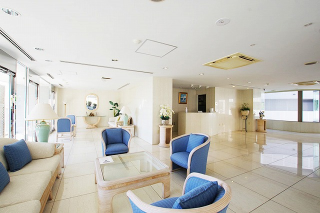 共用施設：エントランスロビー