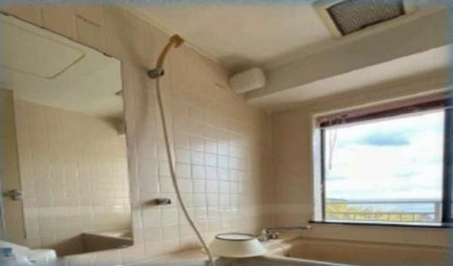 海を望むビューバス