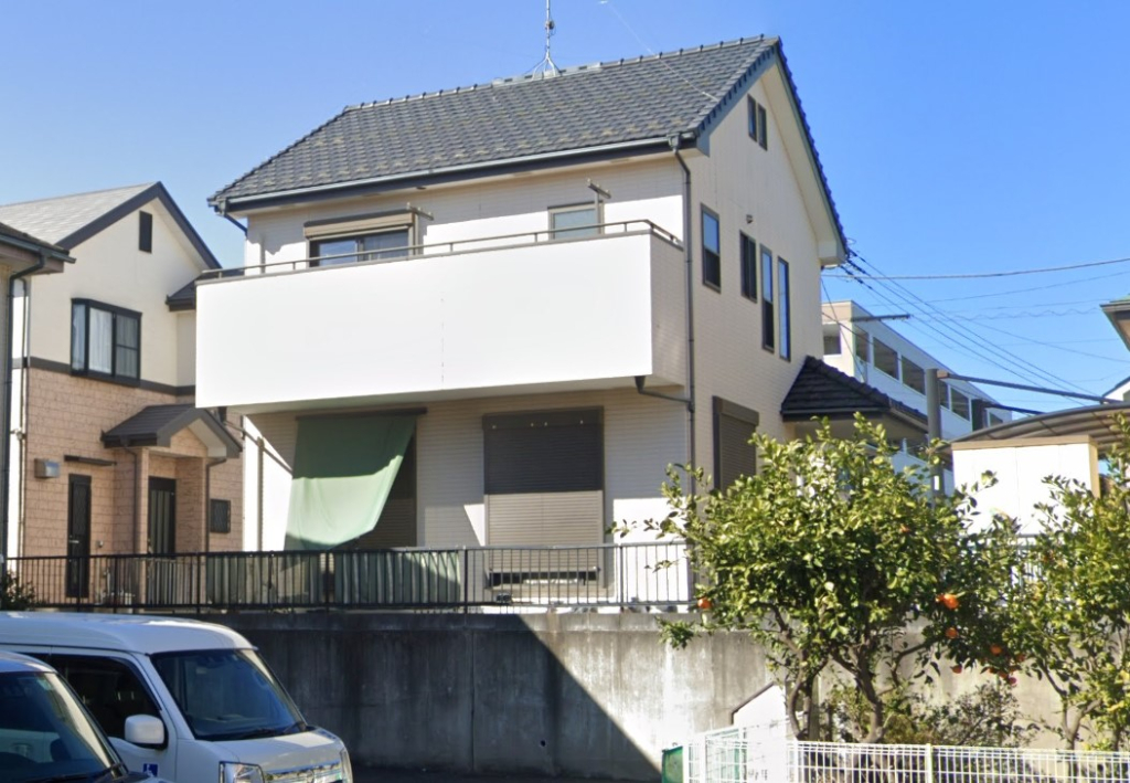 小田急線本厚木駅バス厚木市三田2丁目一戸建物件不動産任意売却競売物件入札サポートリビングホーム