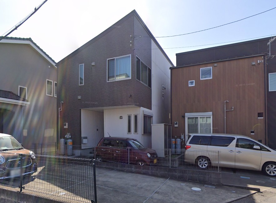 平塚駅バス平塚市片岡3LDK一戸建て物件不動産任意売却競売物件入札サポートリビングホーム