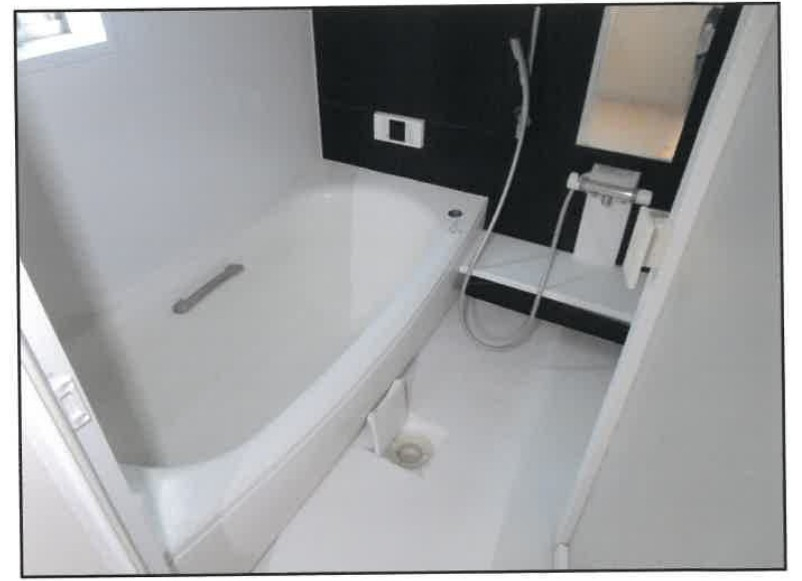 ブルーライン阪東橋駅横浜市南区平楽一戸建て物件不動産任意売却競売物件入札サポートリビングホーム