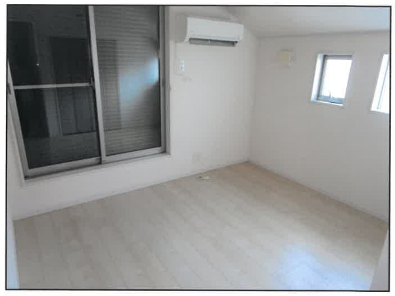 ブルーライン阪東橋駅横浜市南区平楽一戸建て物件不動産任意売却競売物件入札サポートリビングホーム