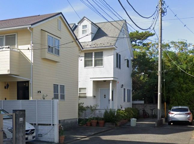 鵠沼海岸駅徒歩圏藤沢市鵠沼松が岡二丁目戸建て物件不動産任意売却競売物件購入入札サポートリビングホーム