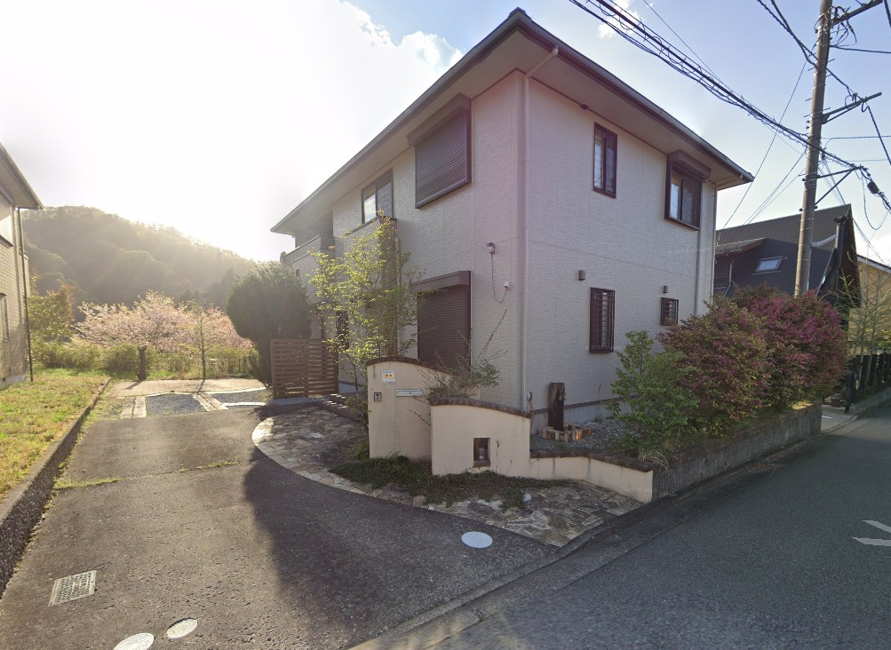 小田急線本厚木駅バス清川村宮ヶ瀬一戸建て物件不動産任意売却競売物件入札サポートリビングホーム