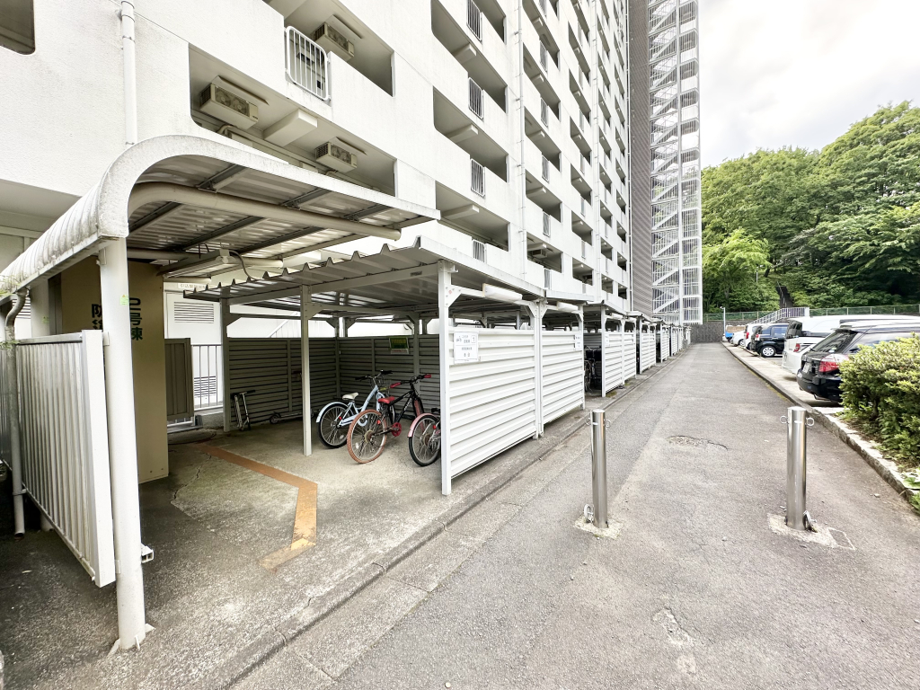 駐輪場、バイク置場 