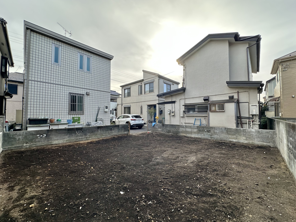 北側から南側に向けて撮影