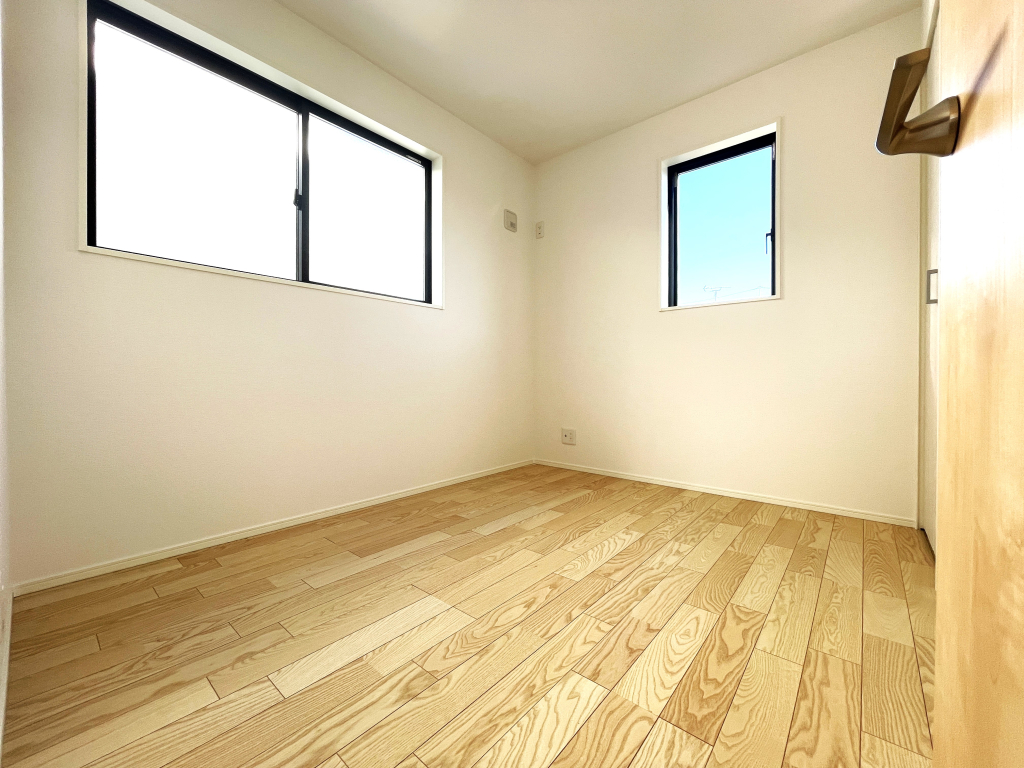 ☆明るさと風通しの良さ☆☆ 心地の良いお部屋はお子様の成長にも良い影響を与えます。