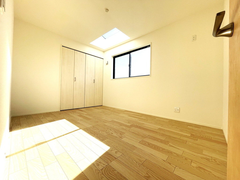 ☆明るさと風通しの良さ☆☆ 心地の良いお部屋はお子様の成長にも良い影響を与えます。