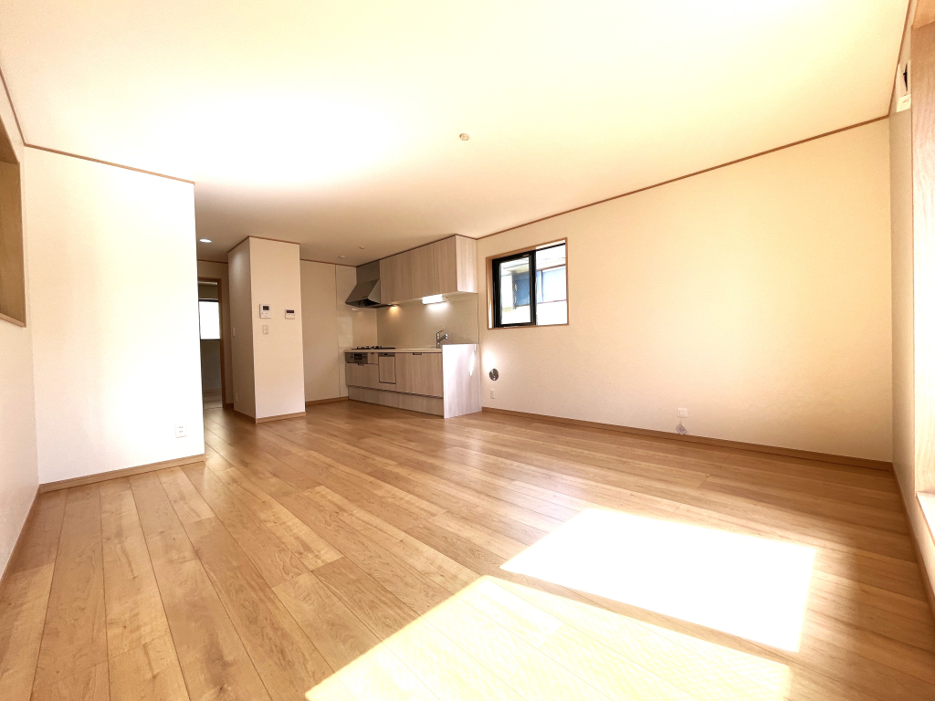 ☆☆ 明るさ。風通し。開放感に満たされる ☆☆ 家族が集まるリビングで大事な要素