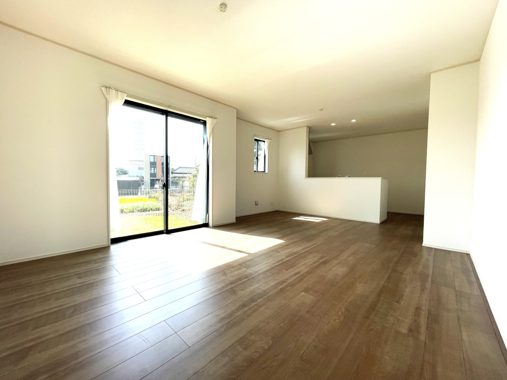 ☆明るさ。風通し。開放感に満たされる　☆☆ 家族が集まるリビングで大事な要素