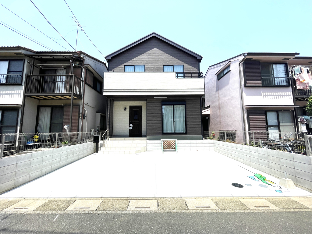 ☆マイホームの喜びを感じる陽当たりの良さ・開放感☆ 憧れのマイホームに相応しい美しく映える外観