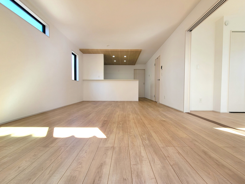 施工例☆☆　リビングは家族のオアシスへ　☆☆ 毎日家族が笑顔で生活する空間であるリビング。