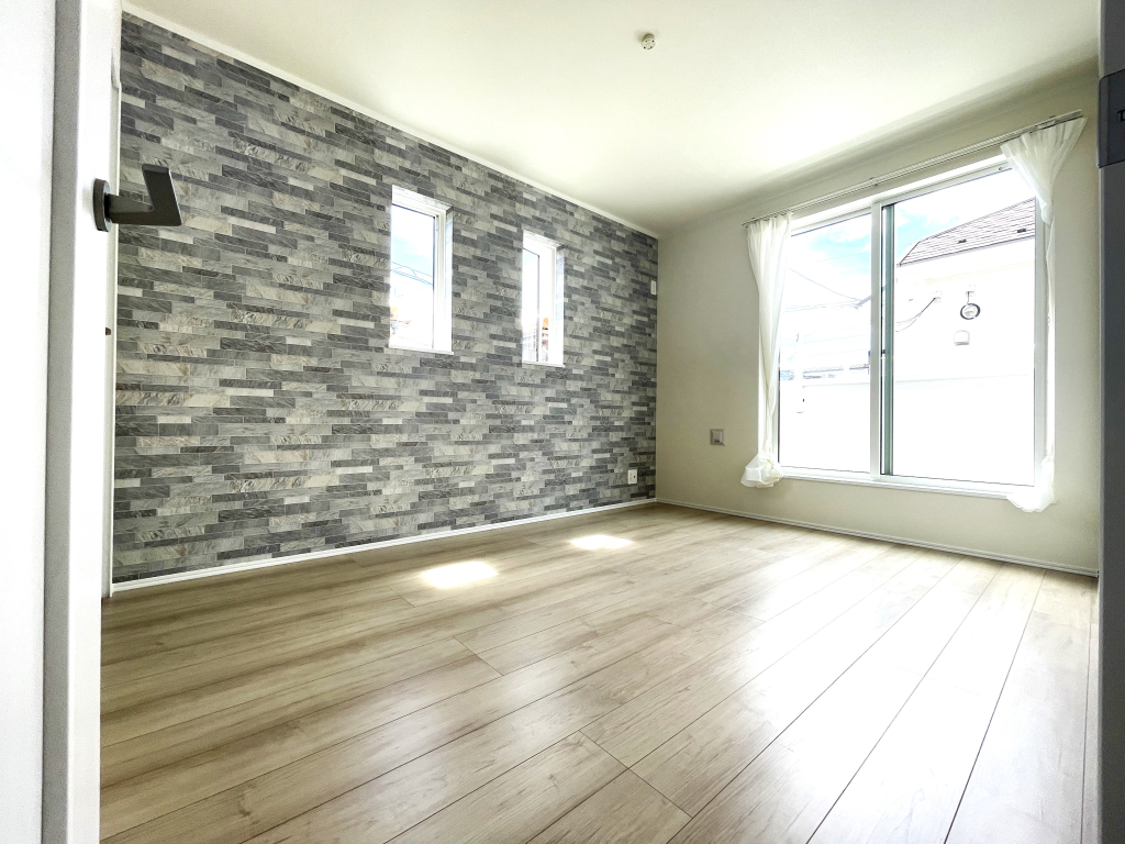 ☆明るさと風通しの良さ☆☆ 一戸建てのお部屋の魅力は陽当たりと風通しの良さ。