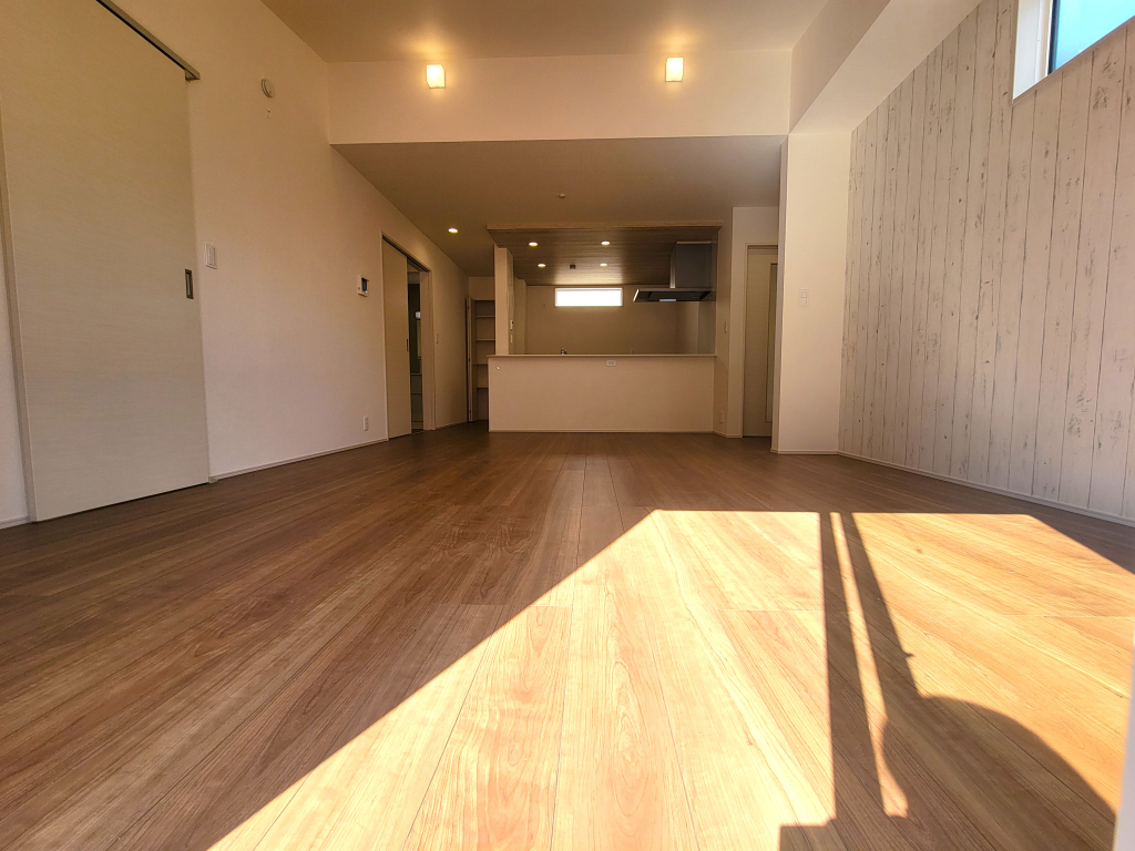 ☆明るさ。風通し。開放感に満たされる ☆☆ 家族が集まるリビングで大事な要素