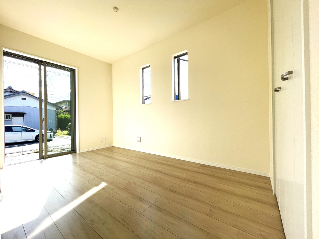 施工例☆明るさと風通しの良さ☆☆ 一戸建てのお部屋の魅力は陽当たりと風通しの良さ。