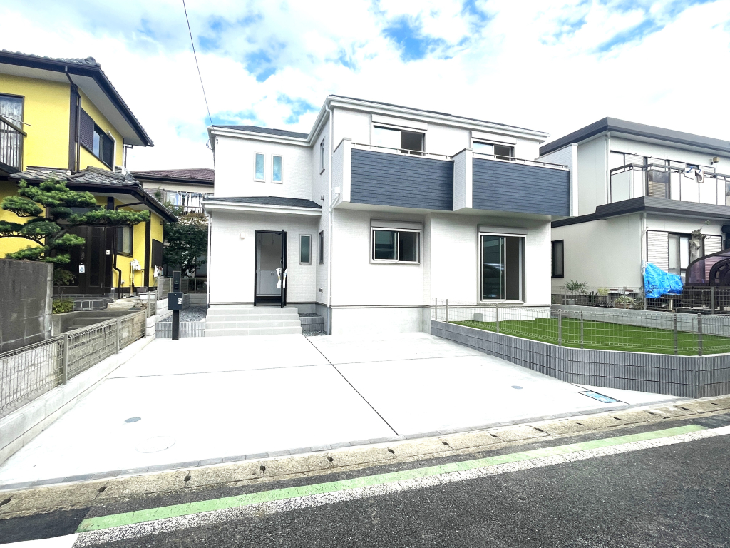 ☆マイホームの喜びを感じる陽当たりの良さ・開放感☆ 憧れのマイホームに相応しい美しく映える外観