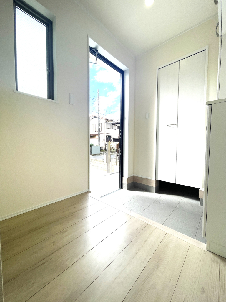 ☆　満足感溢れる家　☆☆ お家の顔とも言える玄関は、広くキレイでありたい。