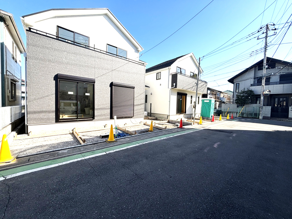 ☆マイホームの喜びを感じる陽当たりの良さ・開放感☆ 憧れのマイホームに相応しい美しく映える外観