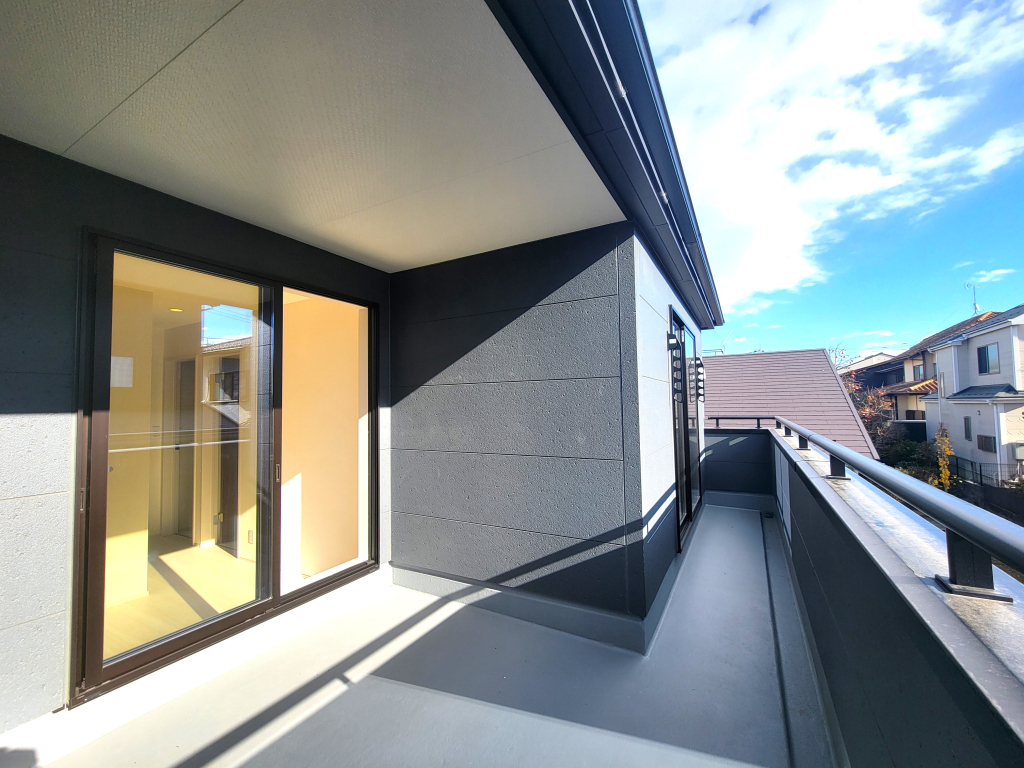 ☆究極のプライバシーと開放感☆ 外の目線が全く気にすることなく風を感じ、夜景も楽しめる素敵