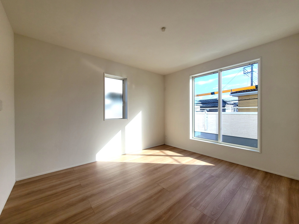 ☆☆明るさと風通しの良さ☆☆ 一戸建てのお部屋の魅力は陽当たりと風通しの良さ。