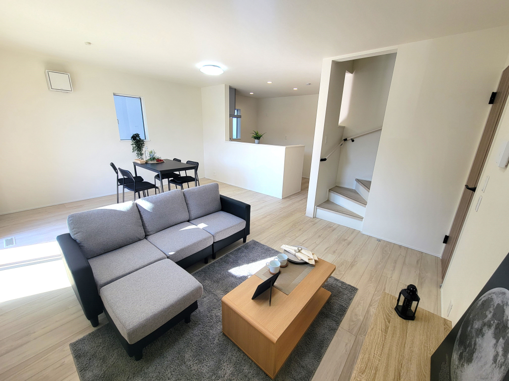 ☆大空間リビングは家族のオアシスへ　☆☆ 毎日家族が笑顔で生活する空間であるリビング。