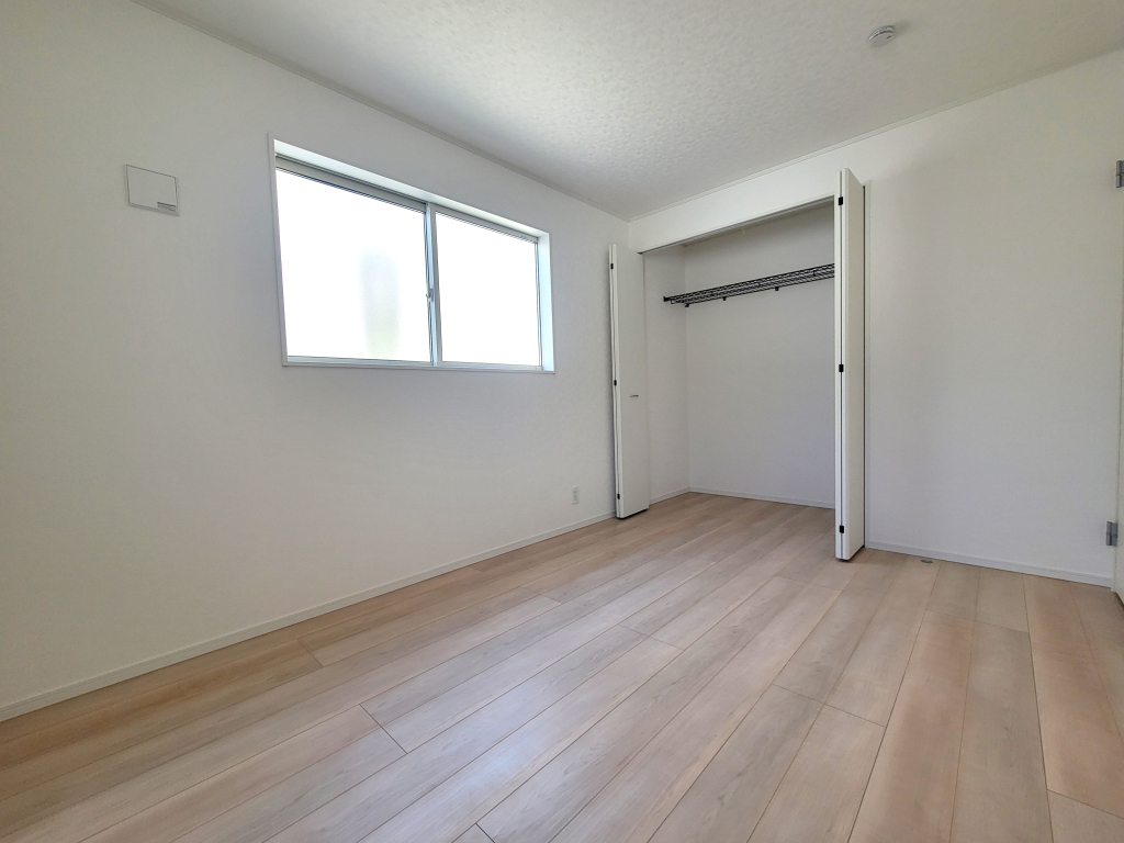 ☆明るさと風通しの良さ☆☆ 心地の良いお部屋はお子様の成長にも良い影響を与えます。