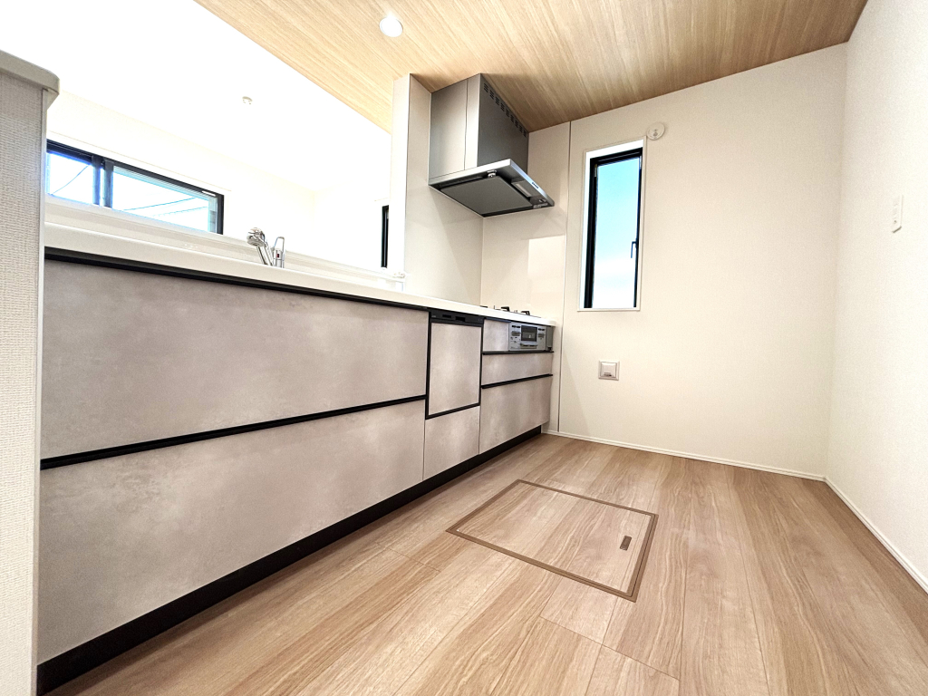 ☆会話が弾むキッチン☆ リビング全体を見渡せ家族全員と会話ができる人気の高いカウンターキッチン