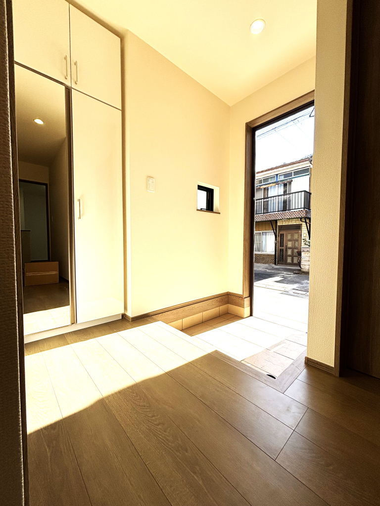 ☆　満足感溢れる家　☆☆ お家の顔とも言える玄関は、広くキレイでありたい。