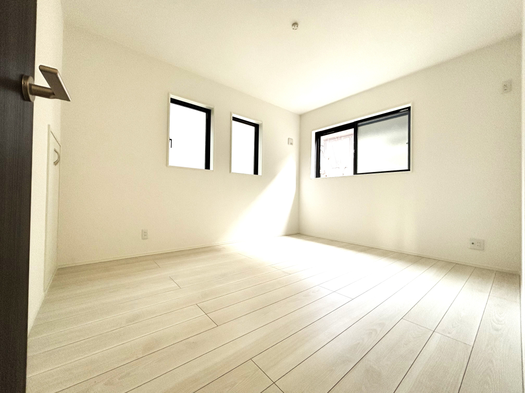 ☆今までと違うお目覚め☆ 朝日を浴びて、体内時計をリセット。朝の光を浴びて、すっきりと