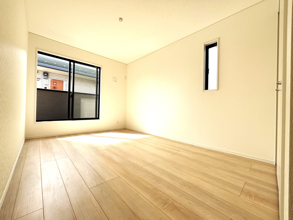 ☆明るさと風通しの良さ☆☆ 心地の良いお部屋はお子様の成長にも良い影響を与えます。
