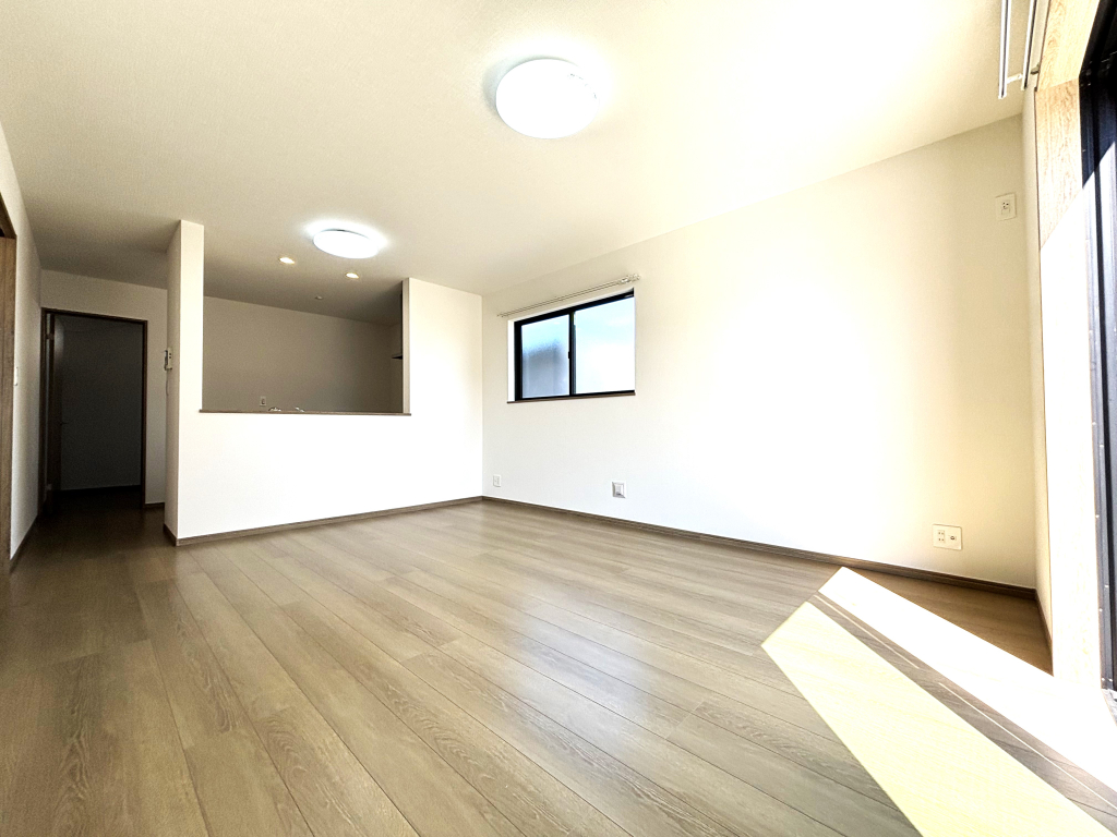 ☆明るさ。風通し。開放感に満たされる　☆☆ 家族が集まるリビングで大事な要素