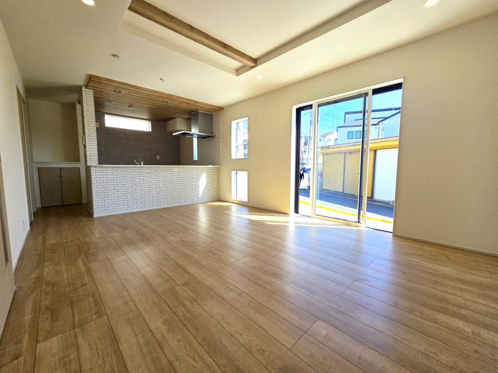 ☆明るさ。風通し。開放感に満たされる　☆☆ 家族が集まるリビングで大事な要素