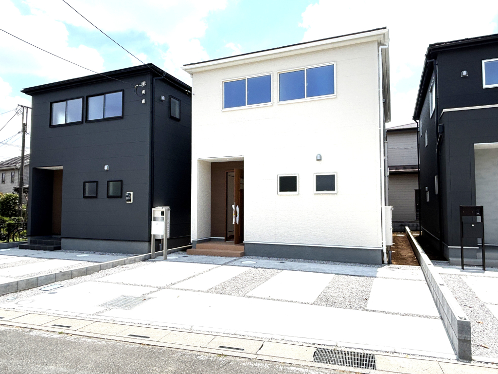 ☆マイホームの喜びを感じる陽当たりの良さ・開放感☆ 憧れのマイホームに相応しい美しく映える外観