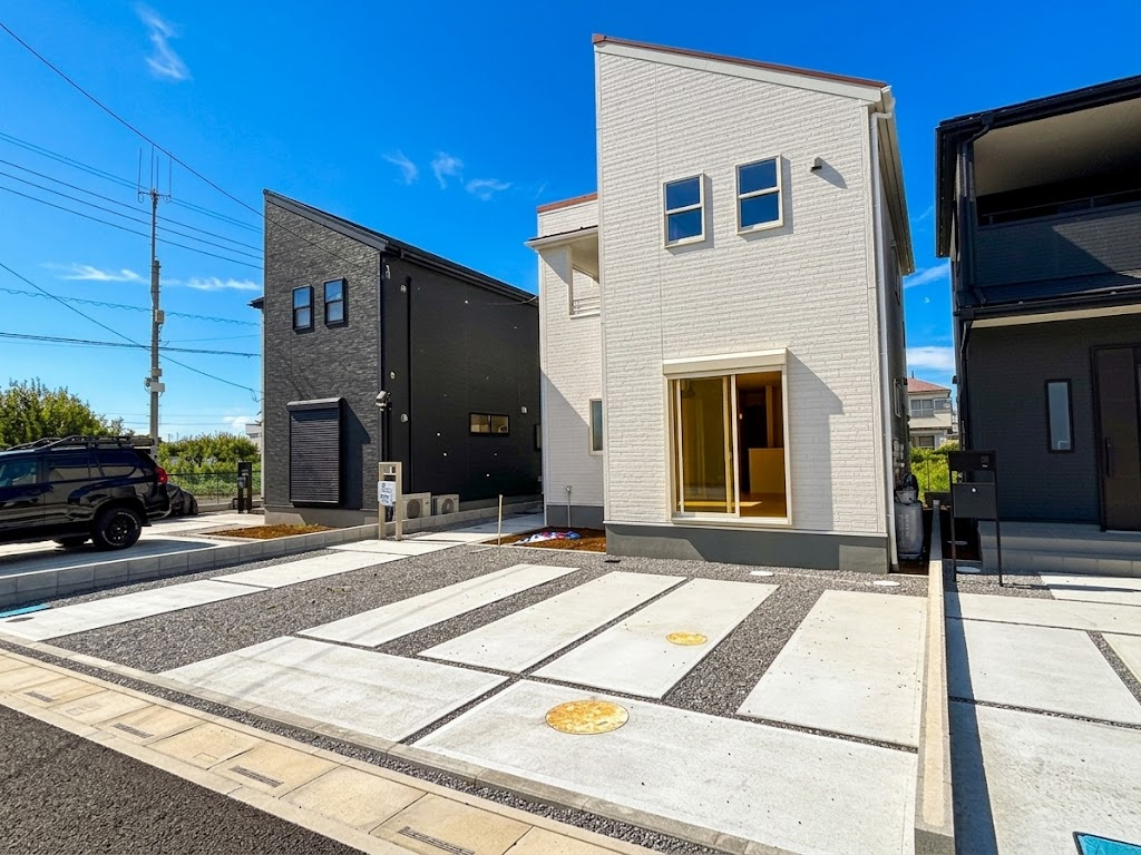 ☆マイホームの喜びを感じる陽当たりの良さ・開放感☆ 憧れのマイホームに相応しい美しく映える外観です。