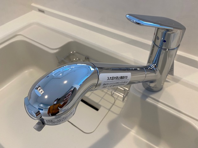 浄水器内蔵水栓