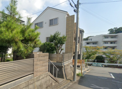 京急富岡駅徒歩圏金沢区富岡西二丁目一戸建物件不動産任意売却競売物件入札サポートリビングホーム
