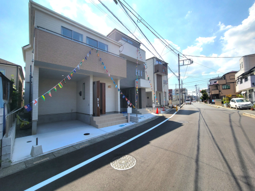 ☆マイホームの喜びを感じる陽当たりの良さ・開放感☆ 憧れのマイホームに相応しい美しく映える外観です。