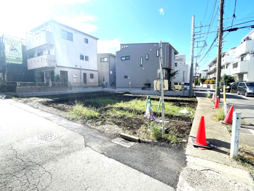 ☆マイホームの喜びを感じる陽当たりの良さ・開放感☆ 憧れのマイホームに相応しい美しく映える外観です。