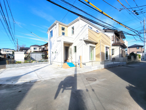 ☆マイホームの喜びを感じる陽当たりの良さ・開放感☆ 憧れのマイホームに相応しい美しく映える外観です。