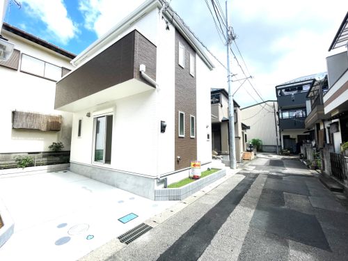 ☆マイホームの喜びを感じる陽当たりの良さ・開放感☆ 憧れのマイホームに相応しい美しく映える外観です。